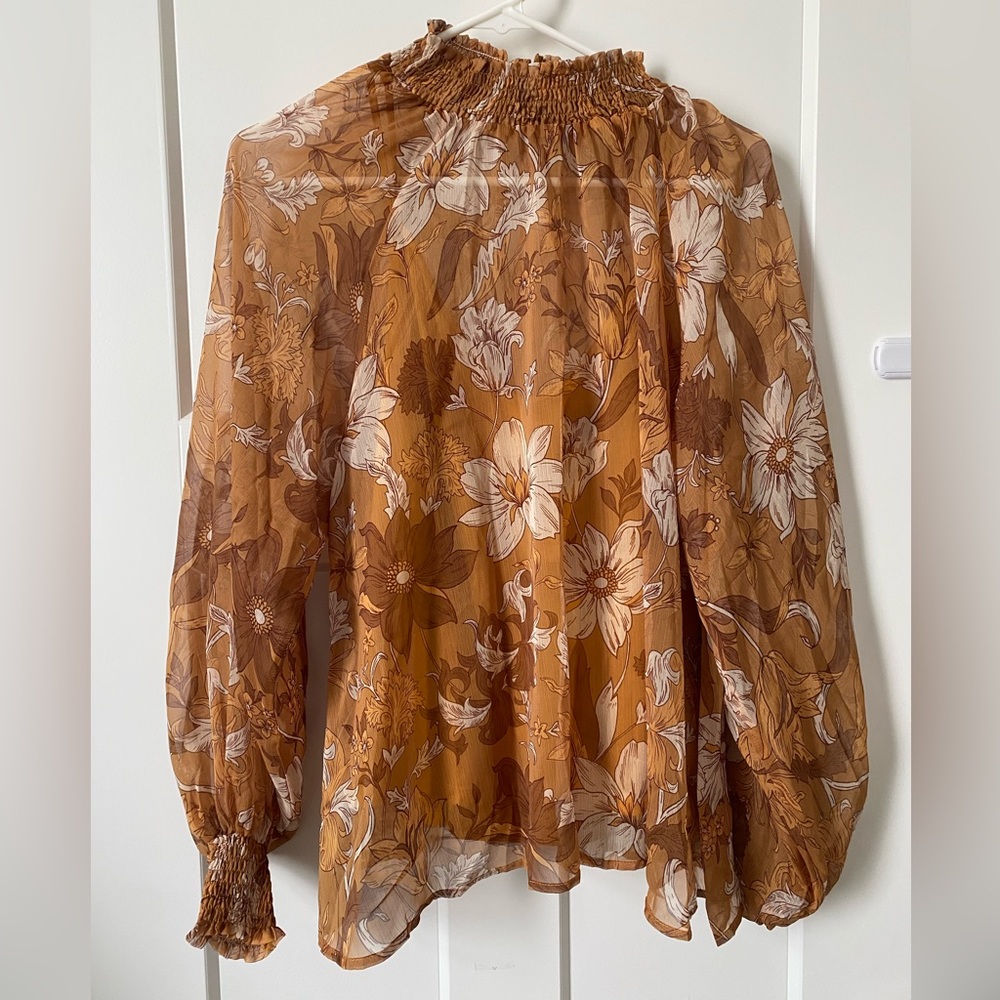 NWOT - Floral Blouse